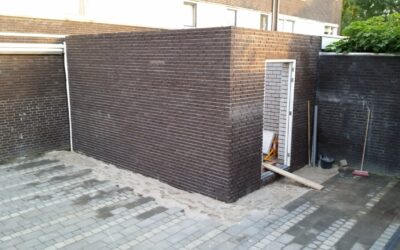 Realisatie garage in doorgang naar tuin in Geleen